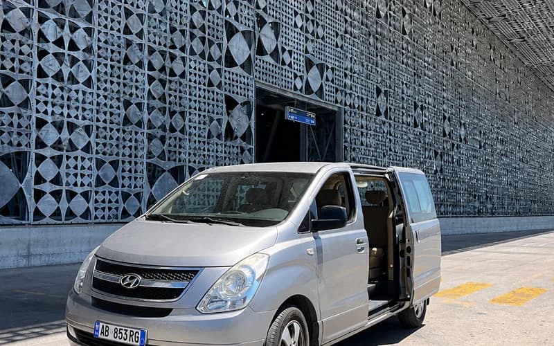 Rent Hyundai Starex in Albania