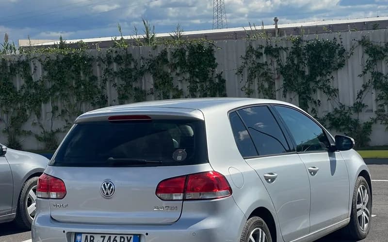 Rent Wolkswagen Golf 6 in Albania