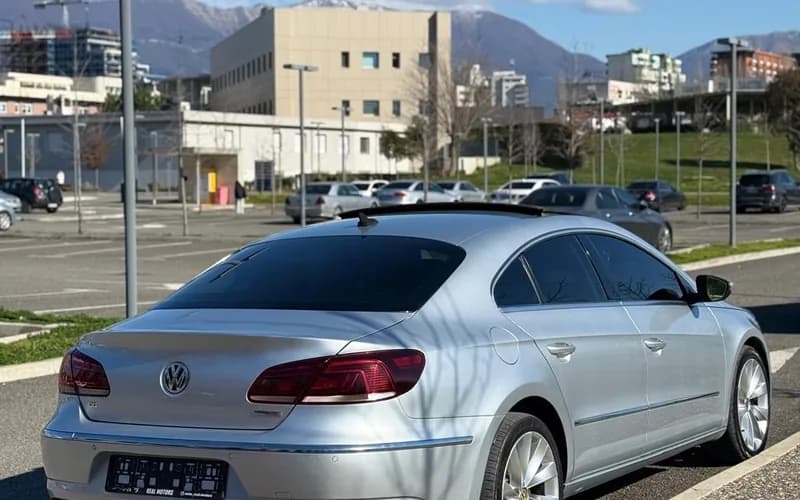 Rent Volkswagen Passat Cc in Albania